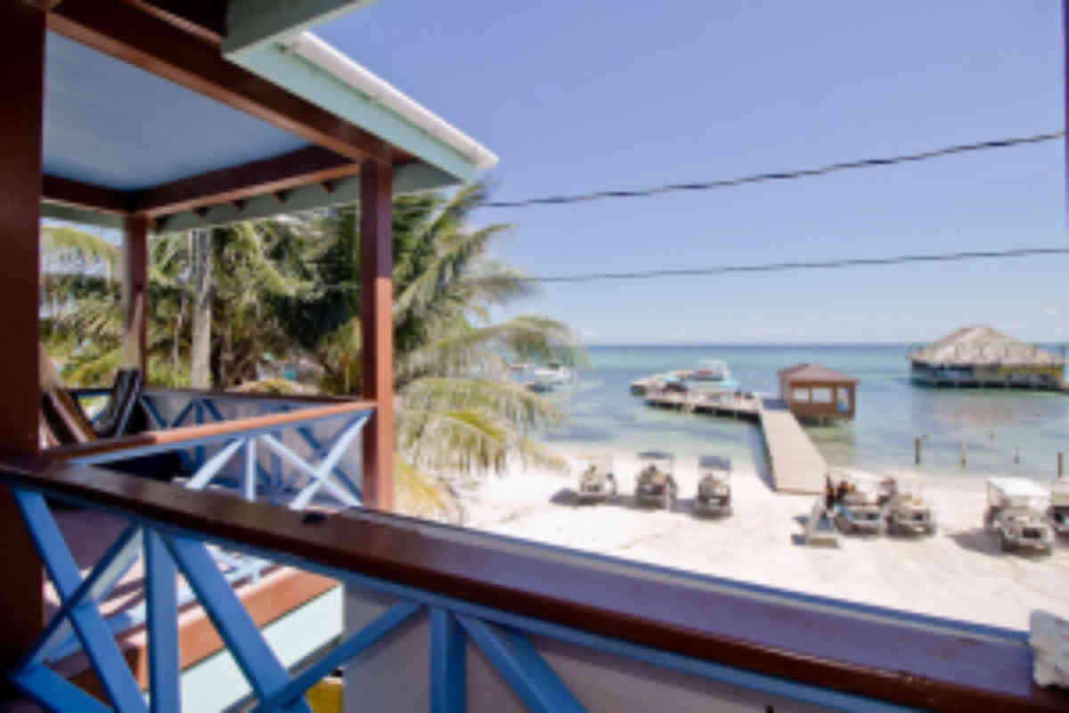 The best hostel Belize Beachfront San Pedro Sandbar